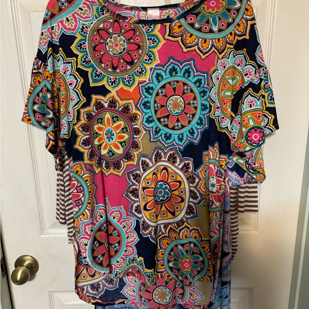 NWT top size medium